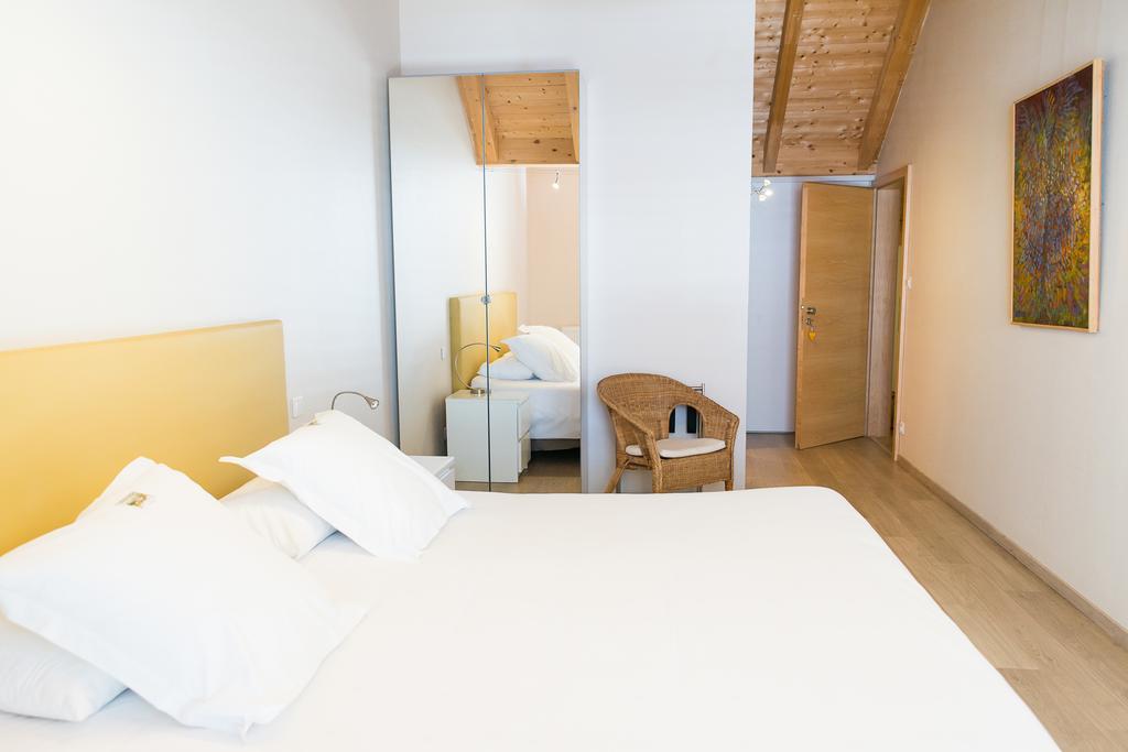 Ame De La Terre Bed & Breakfast Ruffey-les-Echirey Ngoại thất bức ảnh