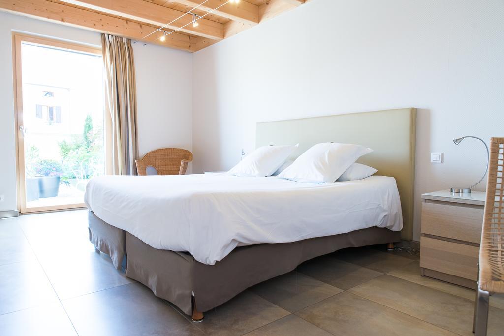 Ame De La Terre Bed & Breakfast Ruffey-les-Echirey Phòng bức ảnh